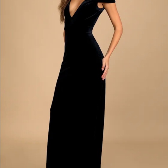 Lulus Feeling Flawless Navy Blue Velvet V-Neck Maxi Dress Formal Cocktail XS - Picture 2 of 11